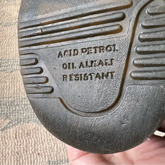 DR MARTENS FLORA PATENT LEATHER CHELSEA BOOTS SIZE 7 - Picture 6 of 15